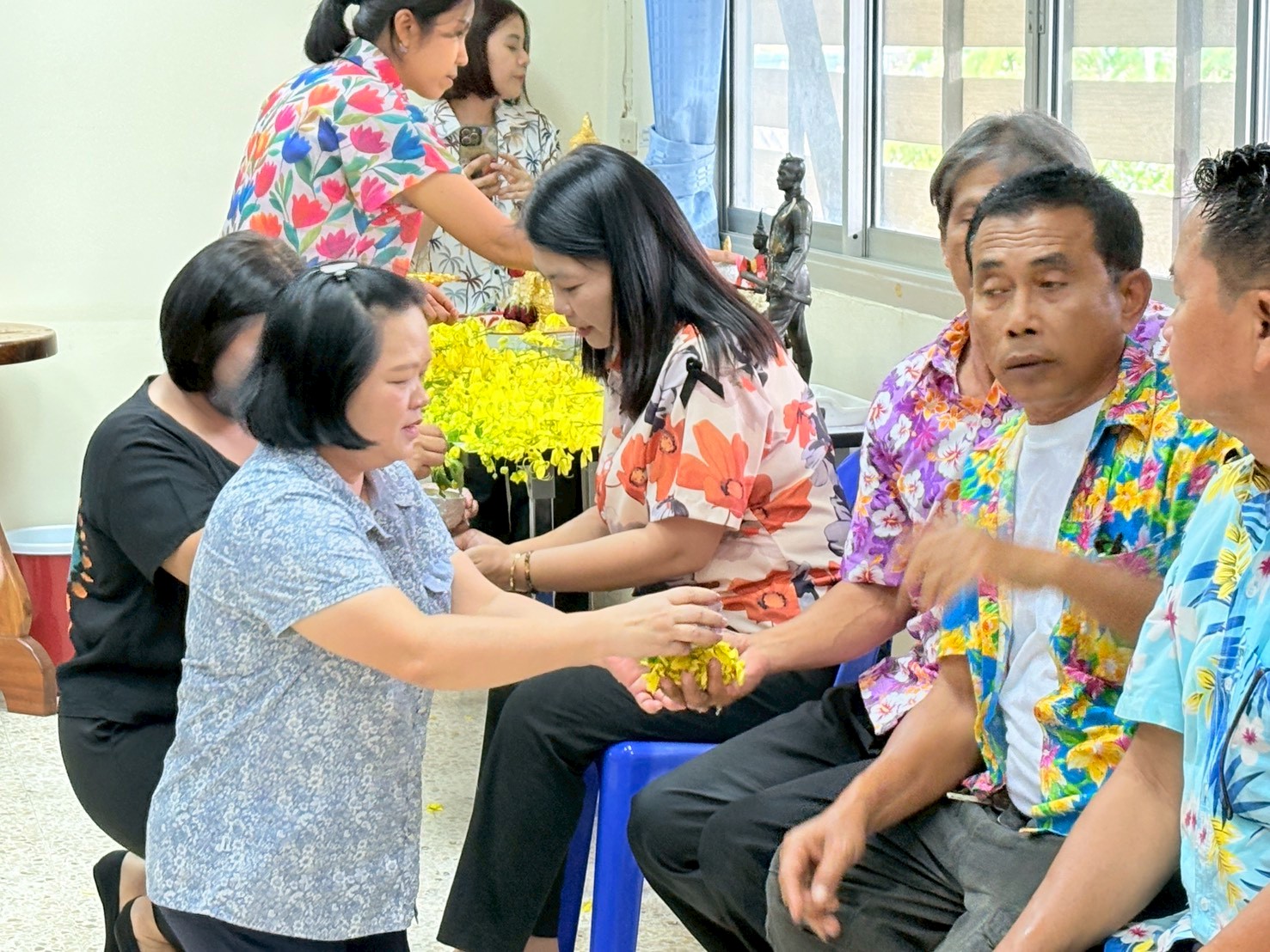 title - ส.ป.ก. ยโสธร จัดพิธีสรงน้ำพระและพิธีรดน้ำดำหัว เนื่องในโอกาสวันขึ้นปีใหม่ไทย ประจำปี พ.ศ.2569